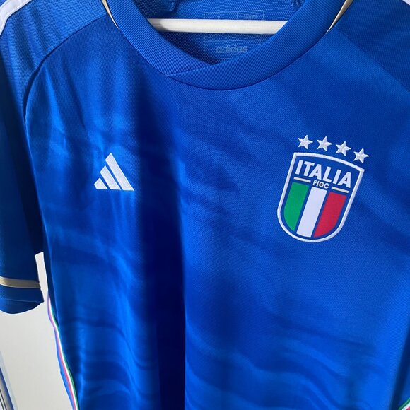 Adidas Italy National Team Home Soccer Jersey. - Picture 10 of 16